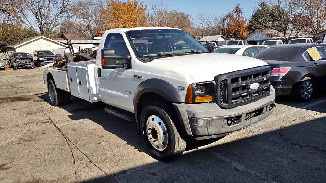 2007 Ford F450 Super Duty Crew Cab - XL Pickup 4D 8 ft