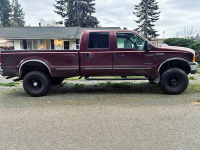 1999 Ford F350 Super Duty Crew Cab & Chassis - XLT Cab & Chassis 4D