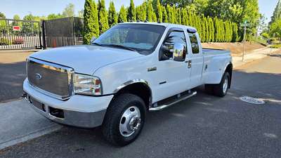 2007 Ford F350 Super Duty Super Cab - XLT Pickup 4D 8 ft