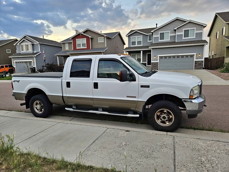 2003 Ford F250 Super Duty Crew Cab - Lariat Pickup 4D 6 3\/4 ft