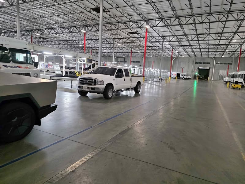 2007 Ford F250 Super Duty Crew Cab - Lariat Pickup 4D 8 ft
