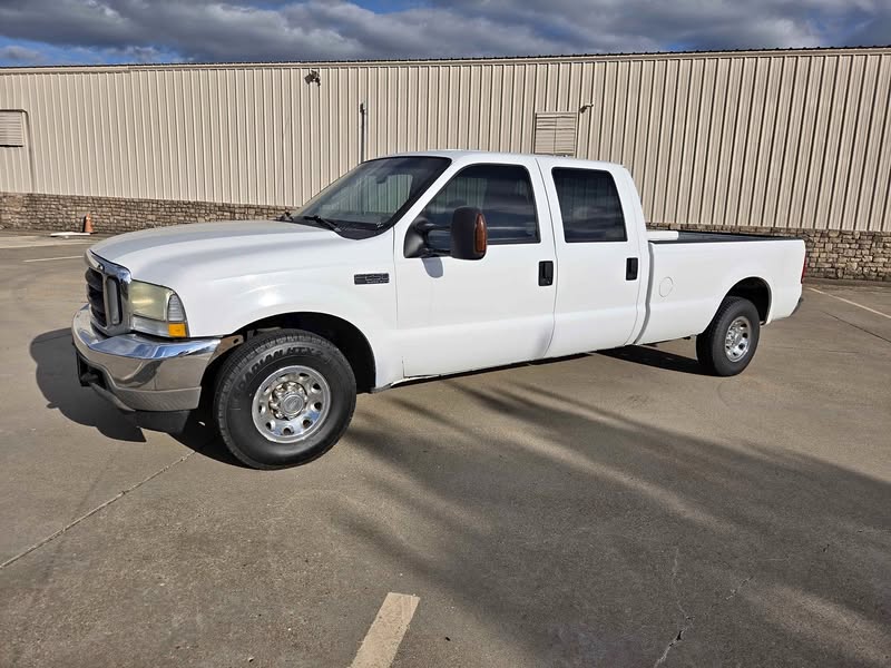 2004 Ford F250 Super Duty Crew Cab - XLT Pickup 4D 8 ft
