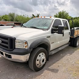 2007 Ford F450 Super Duty Crew Cab Chassis