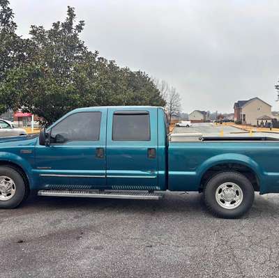 2000 Ford F250 Super Duty Crew Cab - Lariat Pickup 4D 6 3\/4 ft