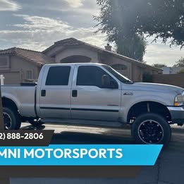 2004 Ford F-250 Super Duty Lariat 4dr Crew Cab 4WD SB