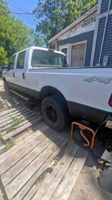 2003 Ford F350 Super Duty Super Cab & Chassis - XLT Cab & Chassis 4D
