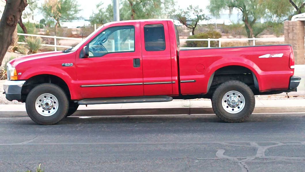 1999 Ford F250 Super Duty Super Cab - XLT Pickup 4D 6 3\/4 ft