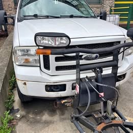 2004 Ford F350 Super Duty Crew Cab - Lariat Pickup 4D 6 3\/4 ft