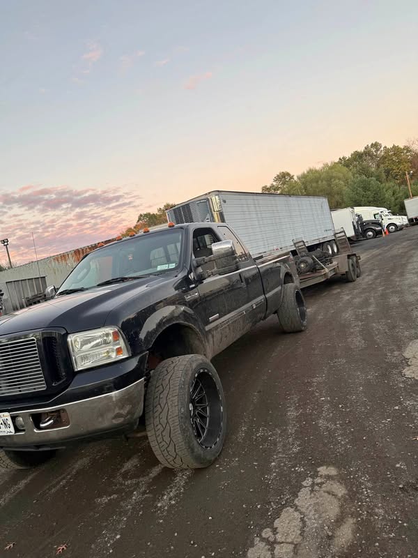 2006 Ford F350 Super Duty Super Cab - XLT Pickup 4D 8 ft