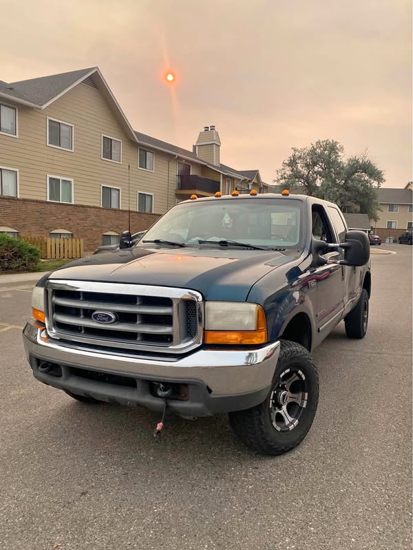 1999 Ford F250 Super Duty Super Cab - XLT Pickup 4D 6 3\/4 ft