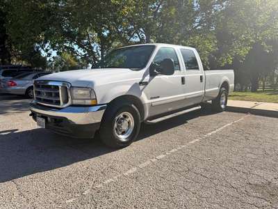 2003 Ford F250 Super Duty Crew Cab - Lariat Pickup 4D 8 ft