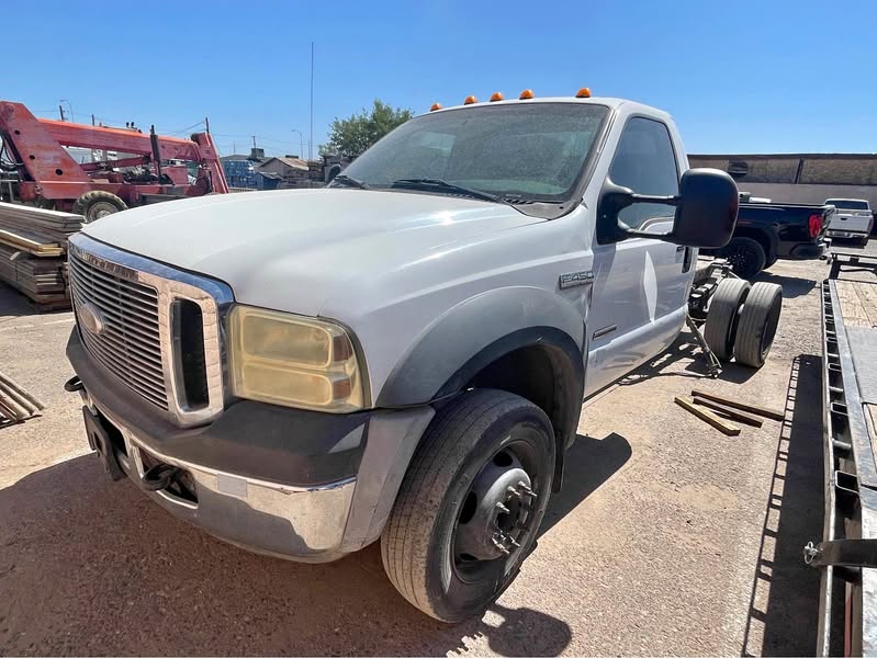 2007 Ford F450 Super Duty Regular Cab & Chassis - 165\