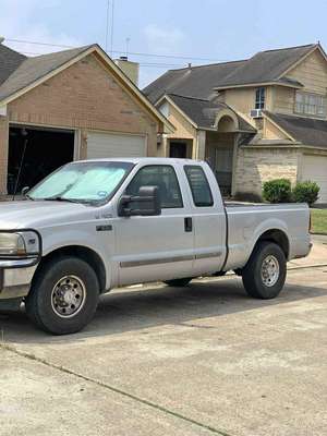 2002 Ford F250 Super Duty Crew Cab - XL Pickup 4D 8 ft