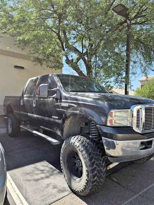 2005 Ford F250 Super Duty Crew Cab - xlt