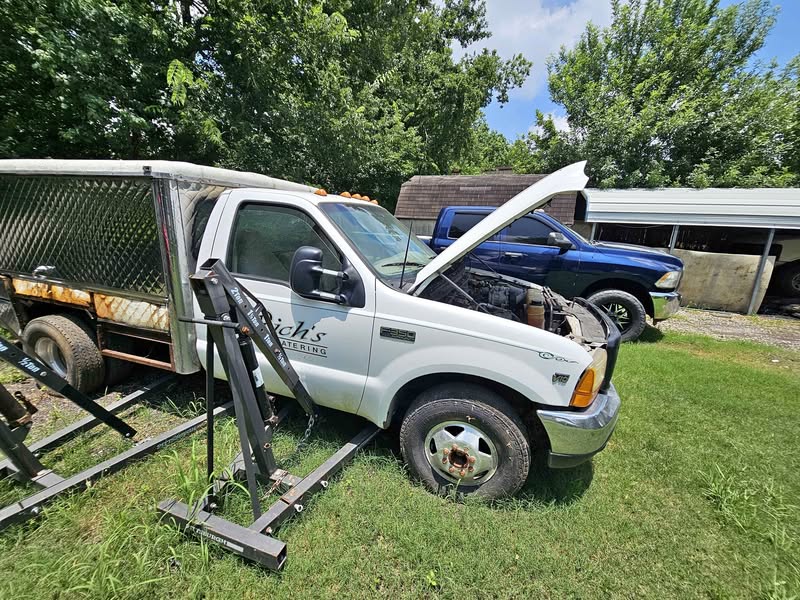 1999 Ford F350 Super Duty Crew Cab - Long Bed