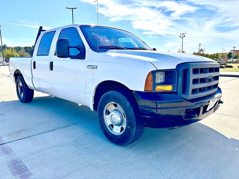 2006 Ford F250 Super Duty Super Cab - XL Pickup 4D 8 ft