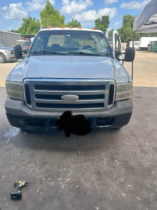 2007 Ford F350 Super Duty Regular Cab - XL Pickup 2D 8 ft