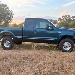 1999 Ford F-250 Super Duty XLT 4x4 \u2013 Clean Title (Project \/ Parts Truck)
