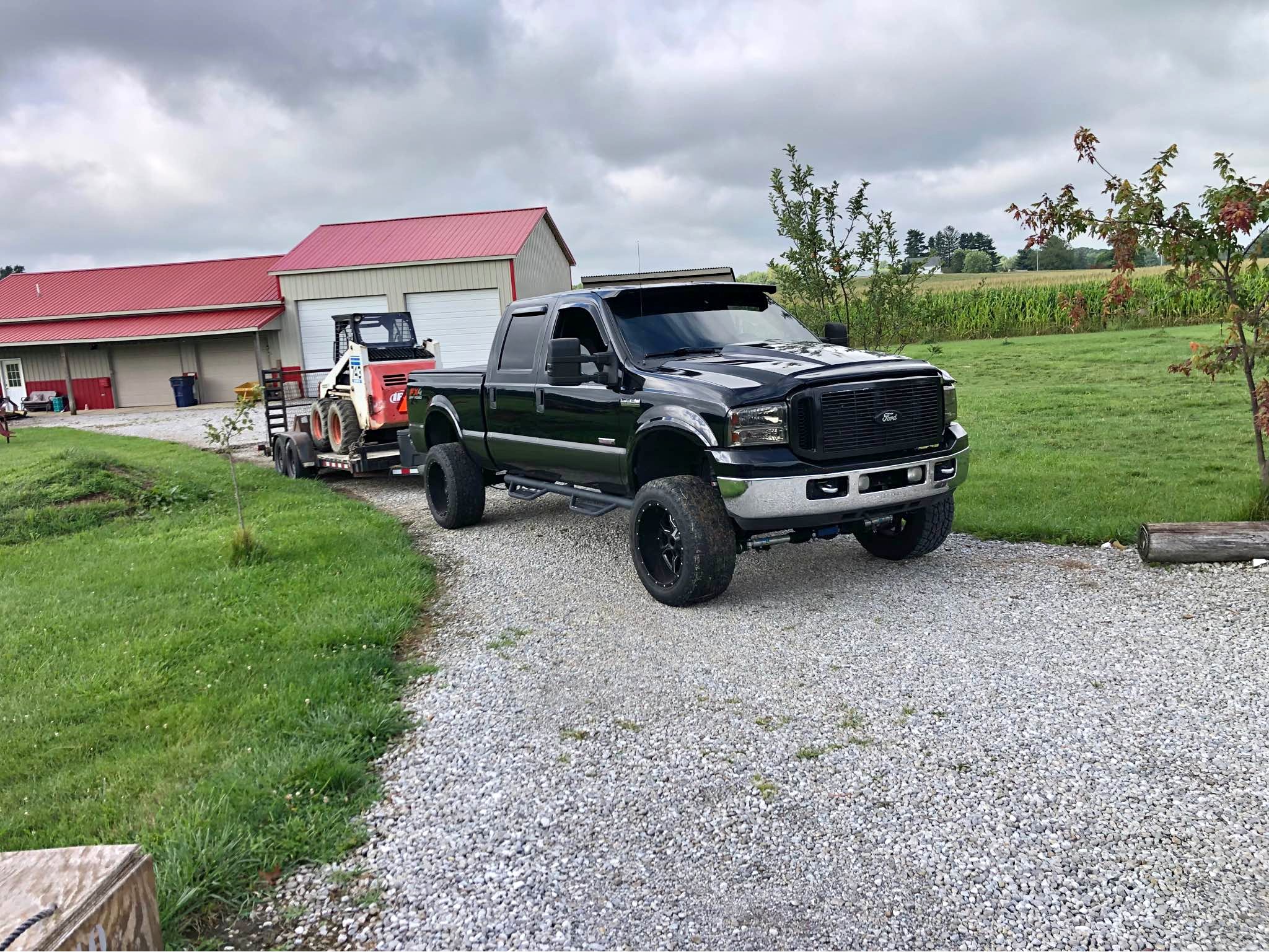 2007 Ford F350 Super Duty Regular Cab - XL