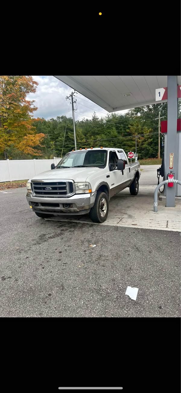 2004 Ford F350 Super Duty Crew Cab - Lariat Pickup 4D 6 3\/4 ft