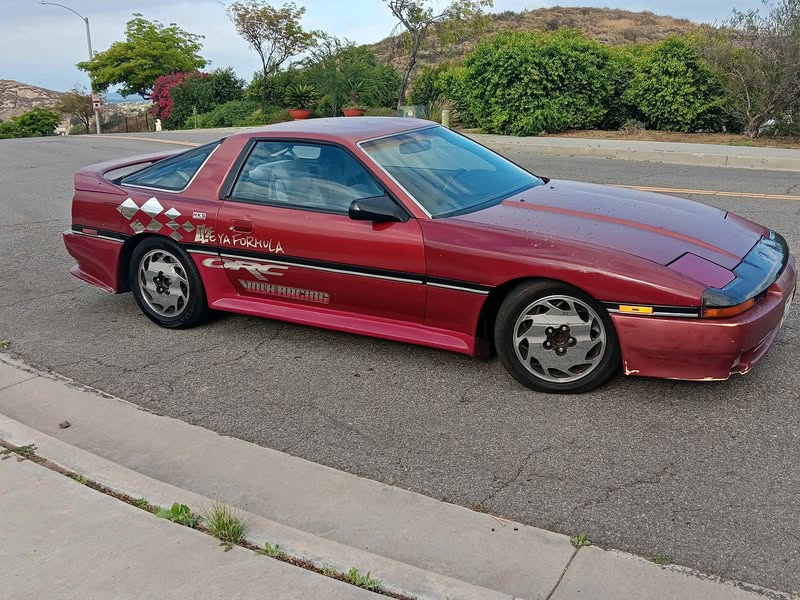 1989 Toyota Supra - Naturally Aspirated