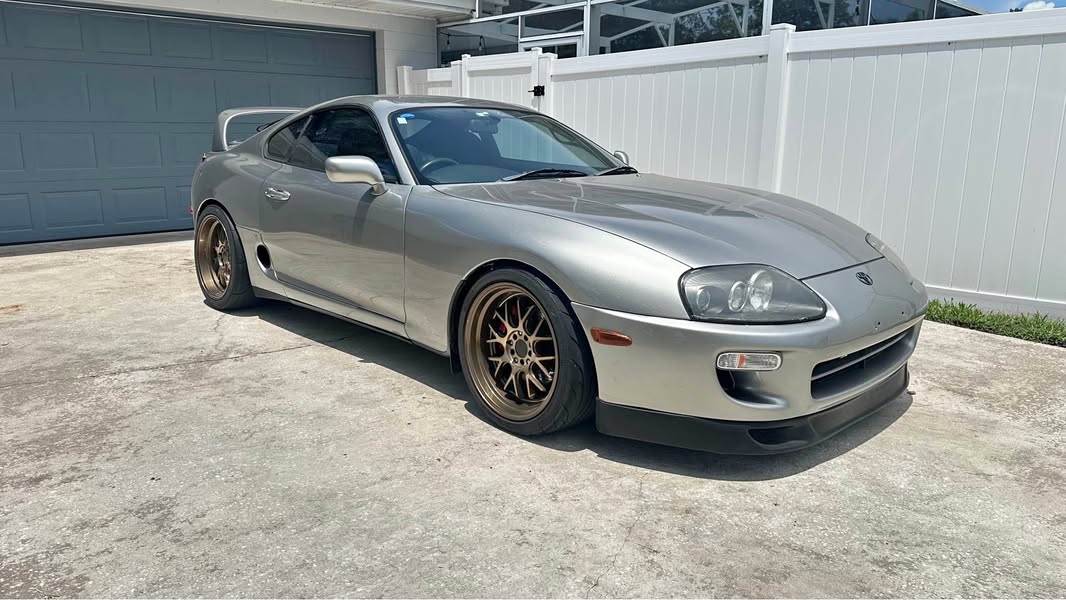 1999 Toyota Supra - Liftback 2D