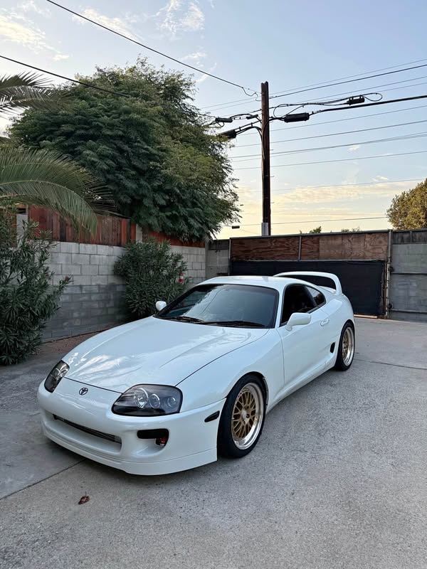 1996 Toyota Supra - Turbo Liftback 2D