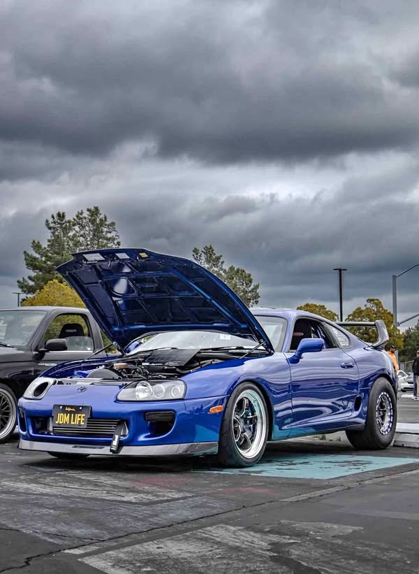 1995 Toyota Supra - Hatchback Coupe 2D
