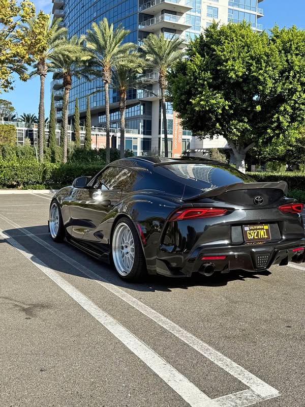 2023 Toyota GR Supra - 3.0 Premium RWD