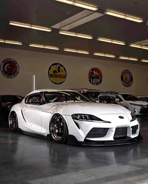 2020 Toyota Supra - Turbo Hatchback Coupe 2D