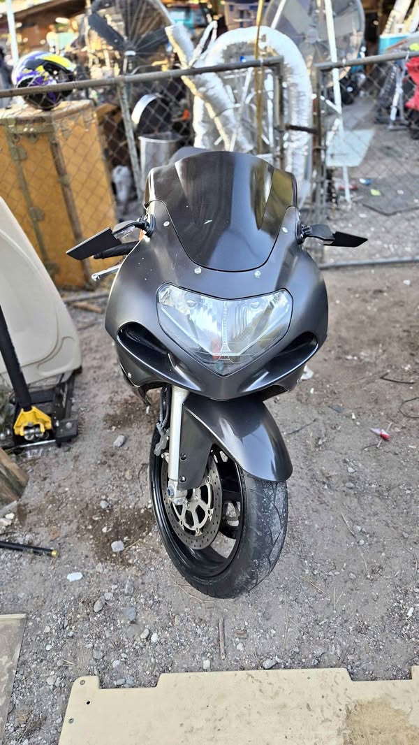 2001 Suzuki GSX-R