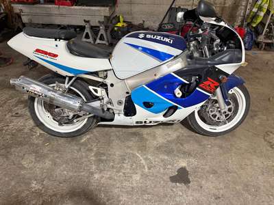 1999 Suzuki GSX-R