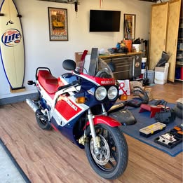 1986 Suzuki GSX-R