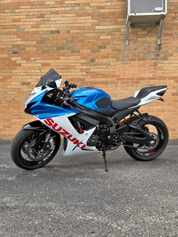 2025 Suzuki GSX-R
