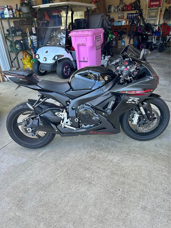 2012 Suzuki GSX-R