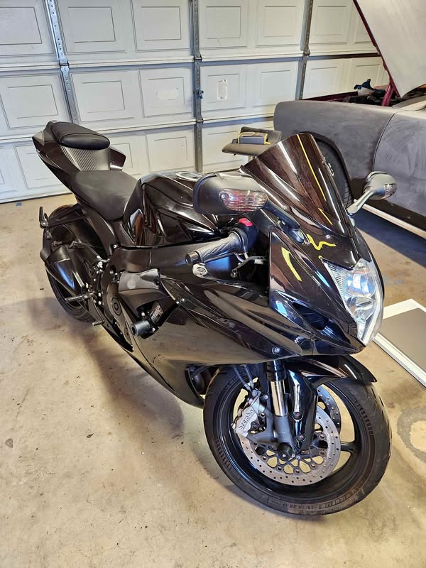 2016 Suzuki GSX-R