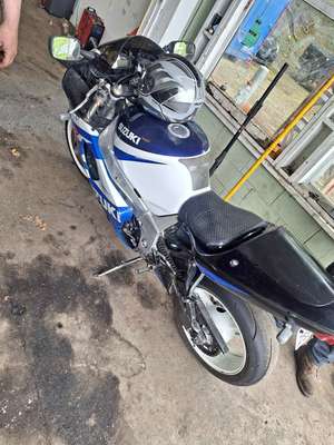 2000 Suzuki GSX-R