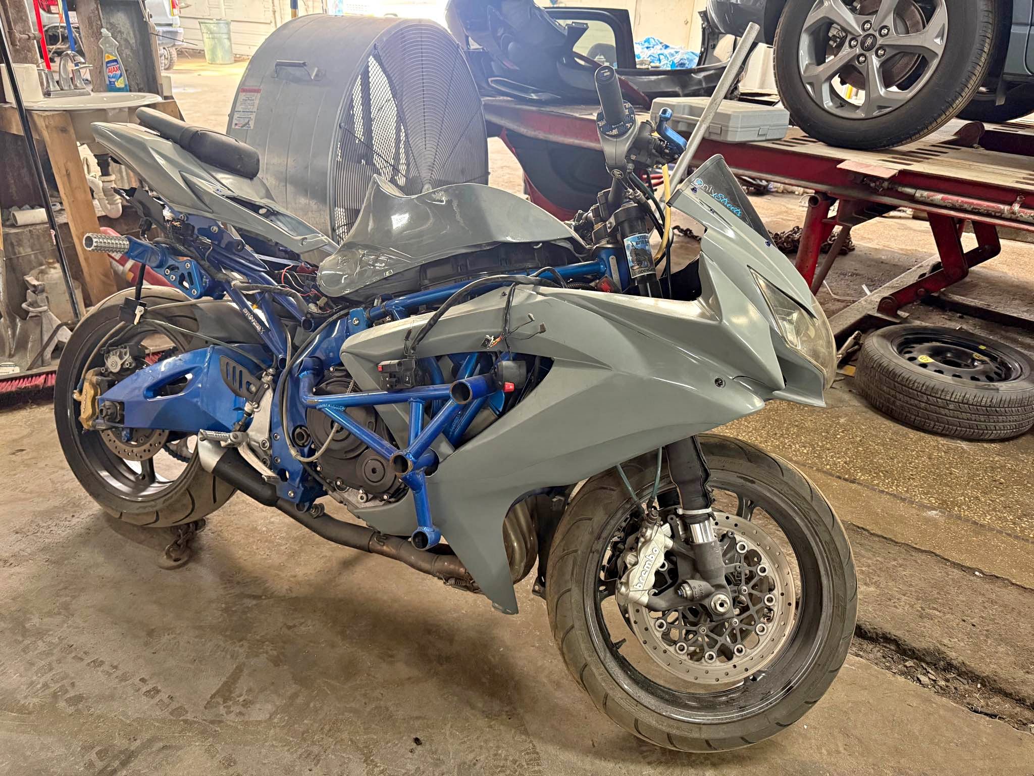 2014 Suzuki GSX-R