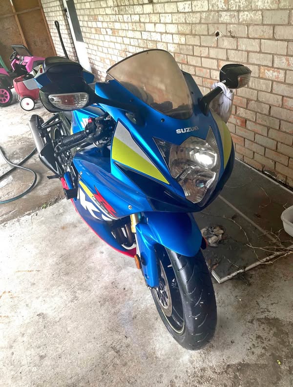 2016 Suzuki GSX-R