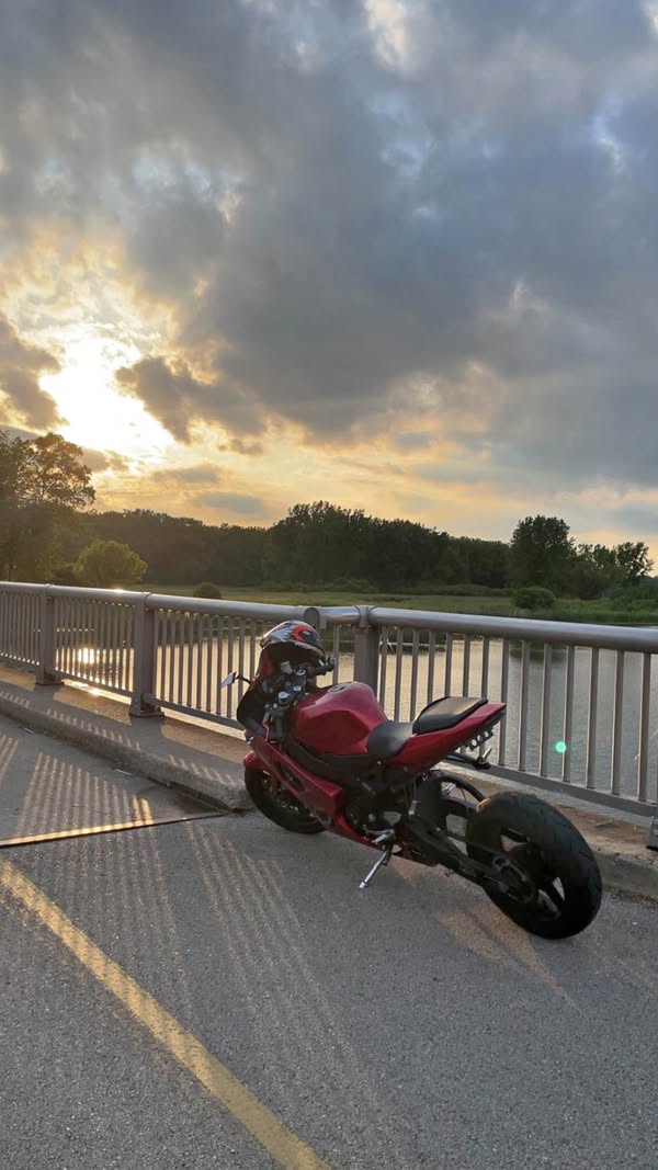 2004 Suzuki GSX-R