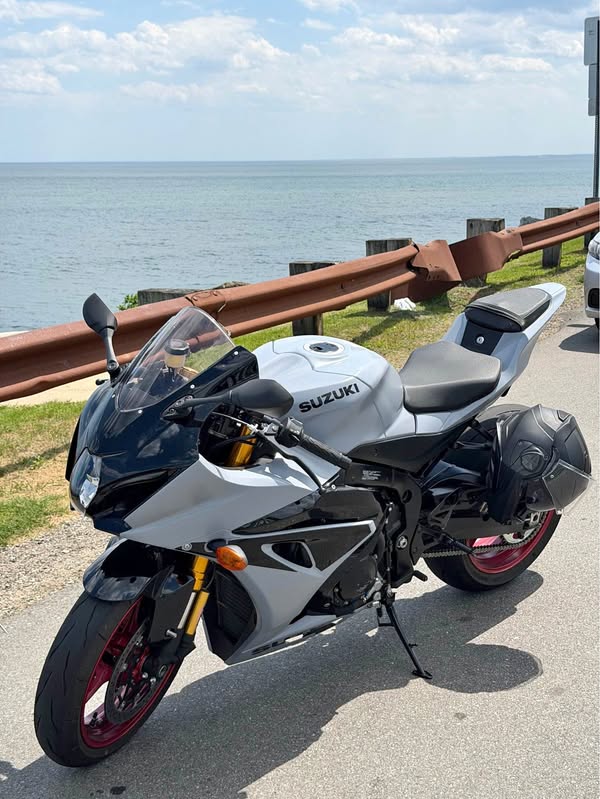 2023 Suzuki GSX-R