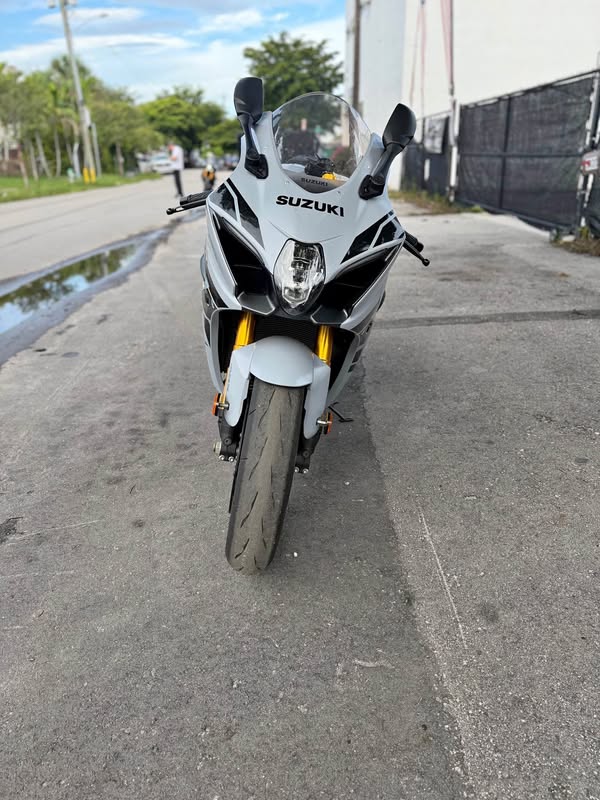 2022 Suzuki gsxr r1000