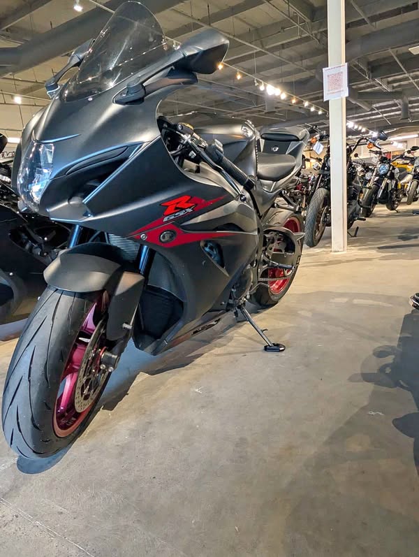 2017 Suzuki GSX-R