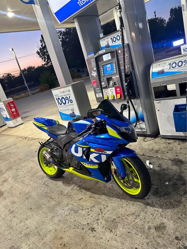 2012 Suzuki GSX-R