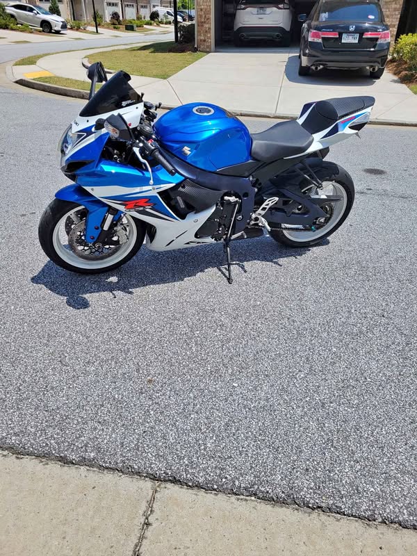 2011 Suzuki gsxr 600