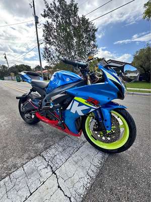 2011 Suzuki GSX-R