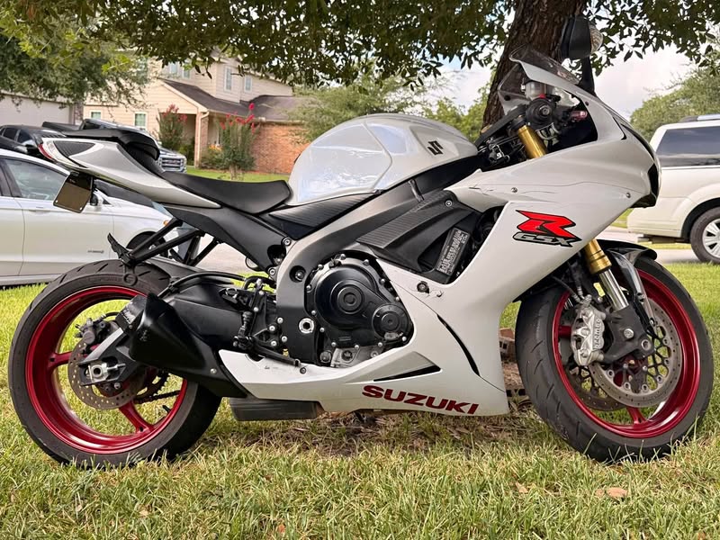2017 Suzuki GSX-R