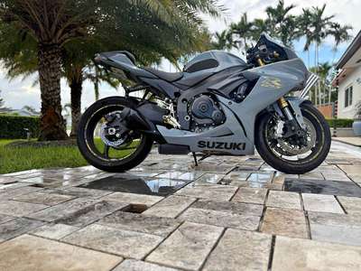 2022 Suzuki GSX-R