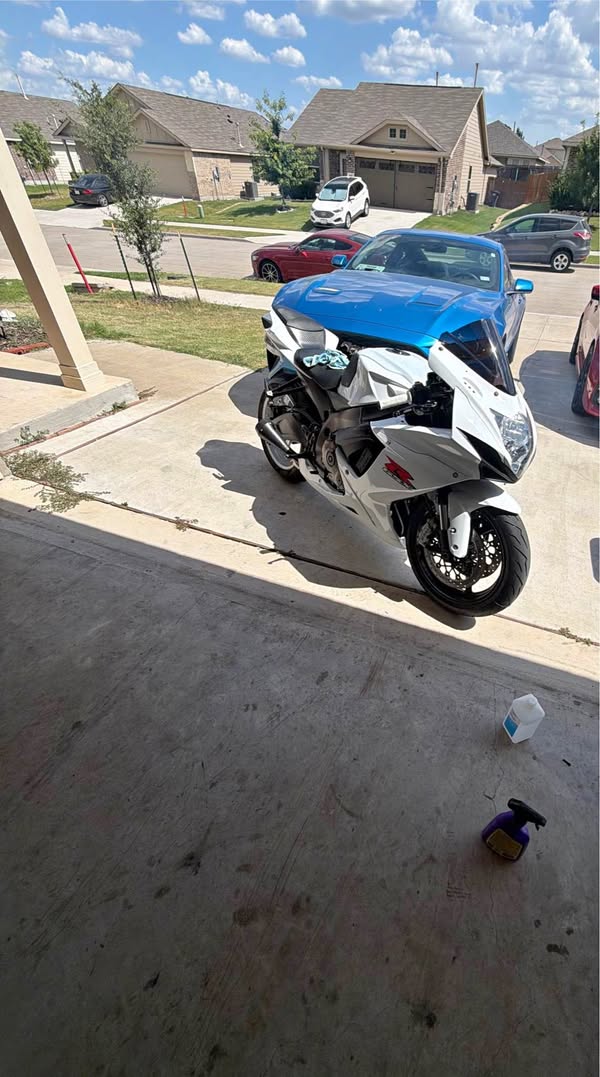 2015 Suzuki GSX-R