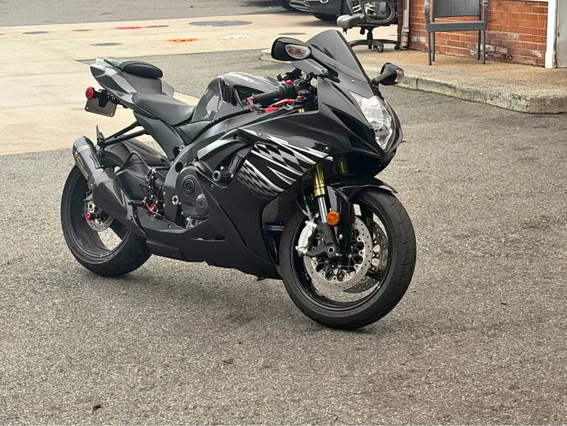 2025 Suzuki GSX-R
